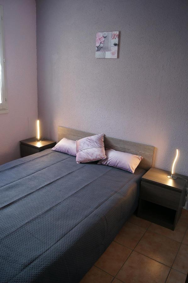 Lara 3 - T2 Loggia Piscine 2 Lits Doubles Parking Pres Du Centre-Port Et Ile Loisirs Apartment Agde Bagian luar foto